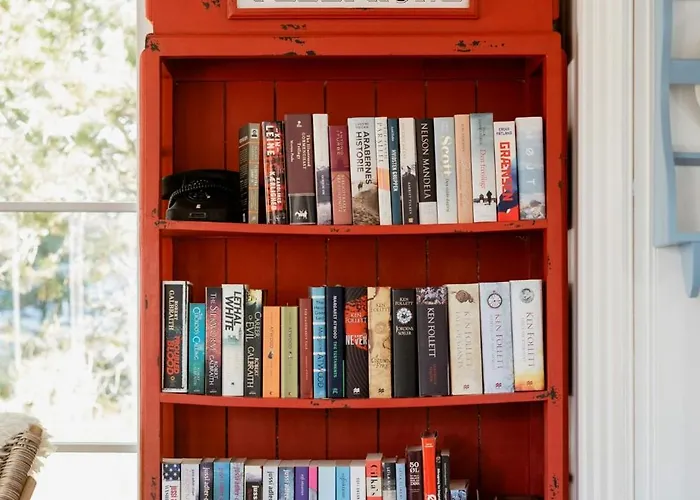 Magical Atmosphere Close To The Sea Nyaraló